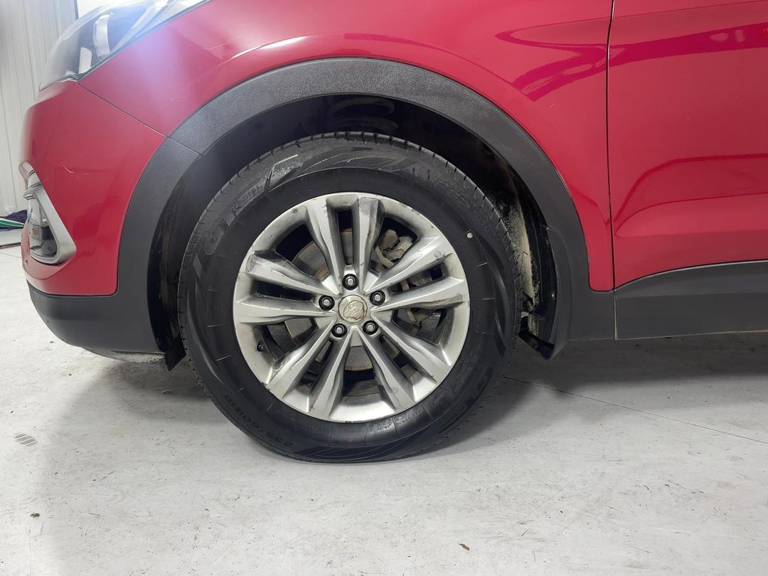 Photo '10' of Hyundai Santa FE