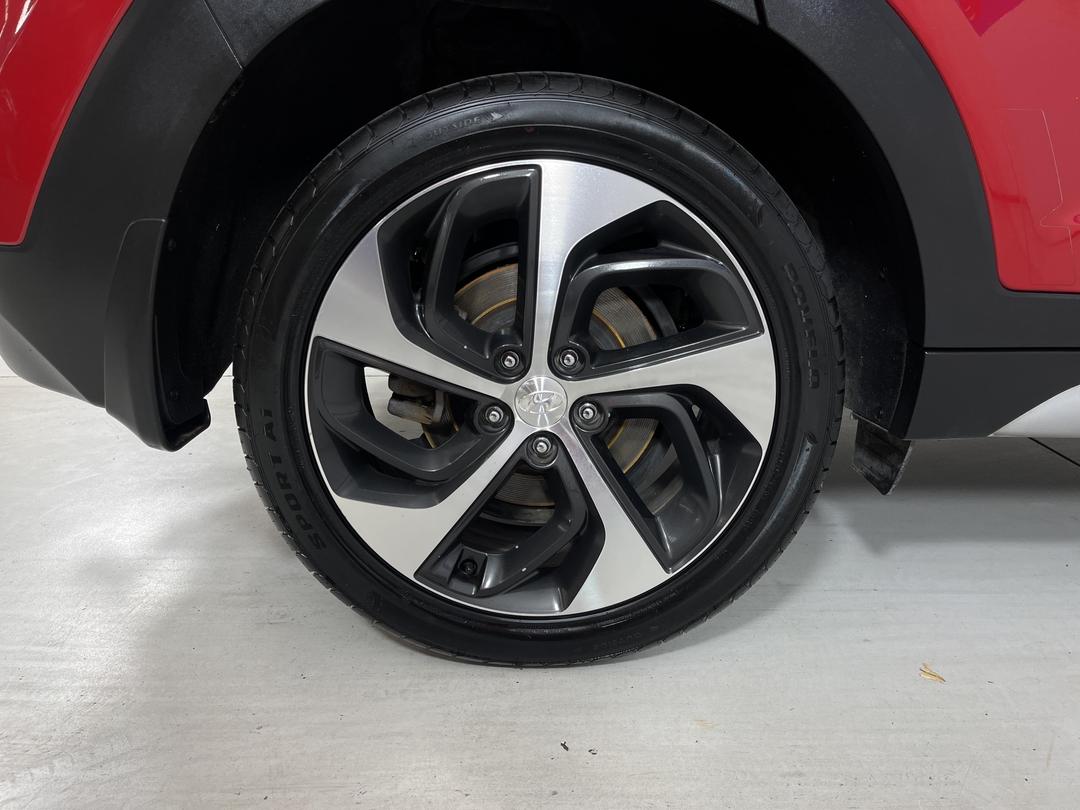 Photo '12' of Hyundai Tucson