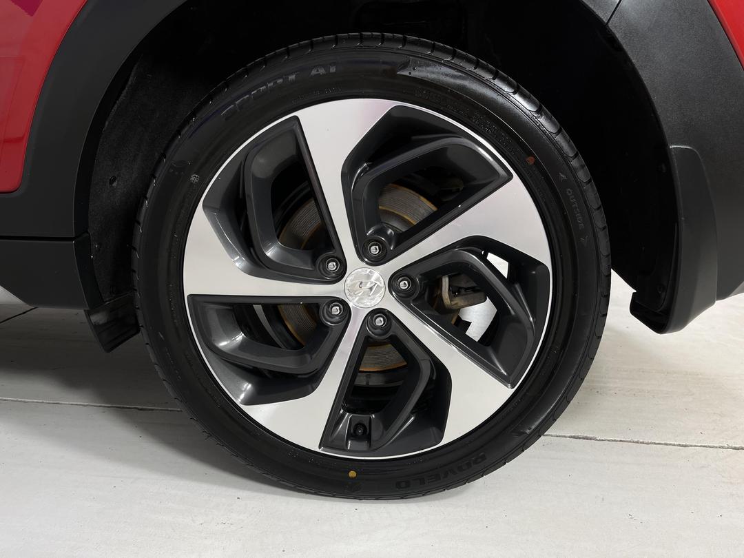 Photo '11' of Hyundai Tucson