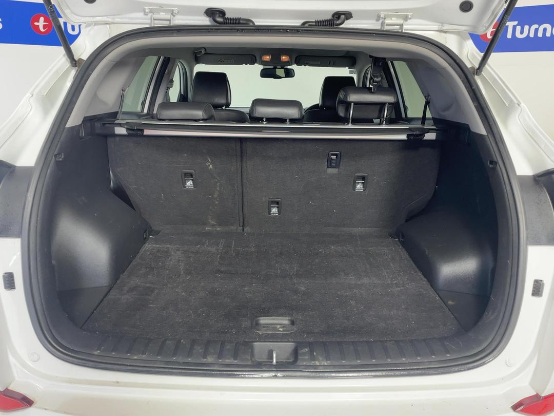 Photo '12' of Hyundai Tucson GDI Elite Photo '12' of Hyundai Tucson GDI Elite