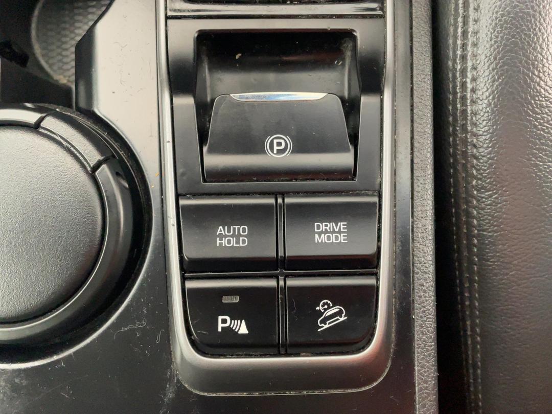Photo '26' of Hyundai Tucson GDI Elite Photo '26' of Hyundai Tucson GDI Elite