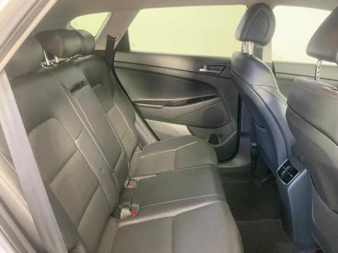 Photo '20' of Hyundai Tucson