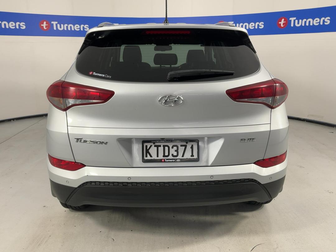 Photo '6' of Hyundai Tucson