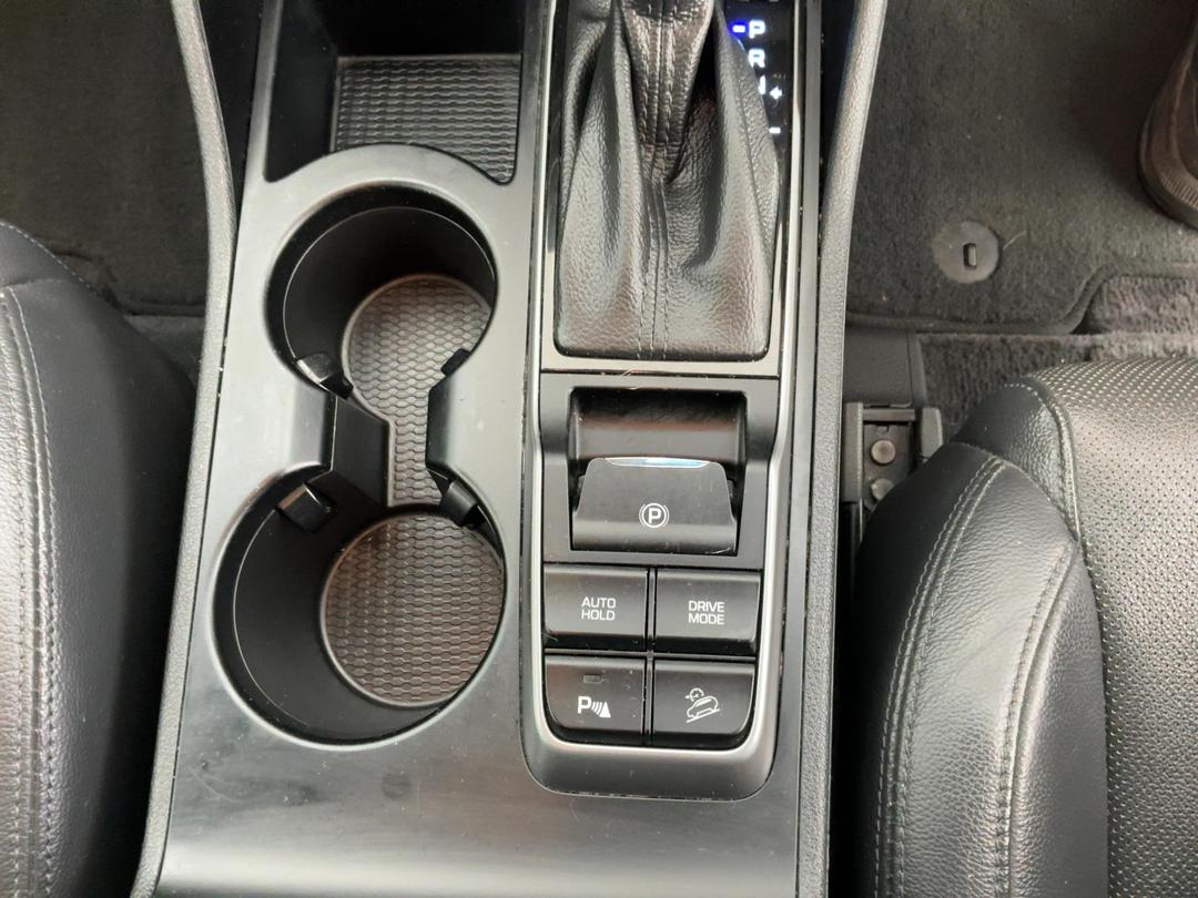 Photo '23' of Hyundai Tucson