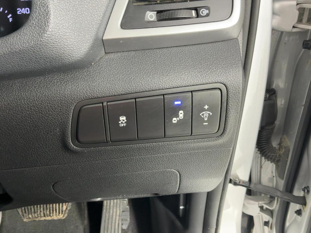 Photo '26' of Hyundai Tucson
