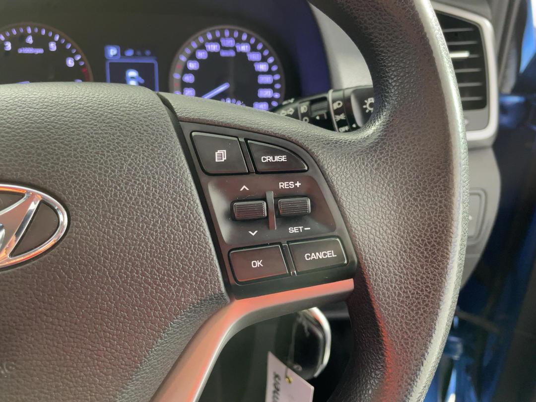 Photo '24' of Hyundai Tucson
