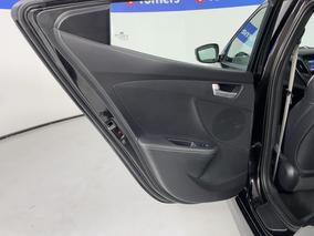 Photo '19' of Hyundai Veloster