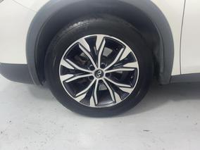 Photo '10' of Infiniti QX30