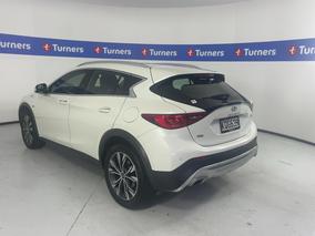 Photo '5' of Infiniti QX30