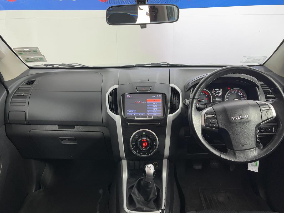 Photo '17' of Isuzu D-MAX