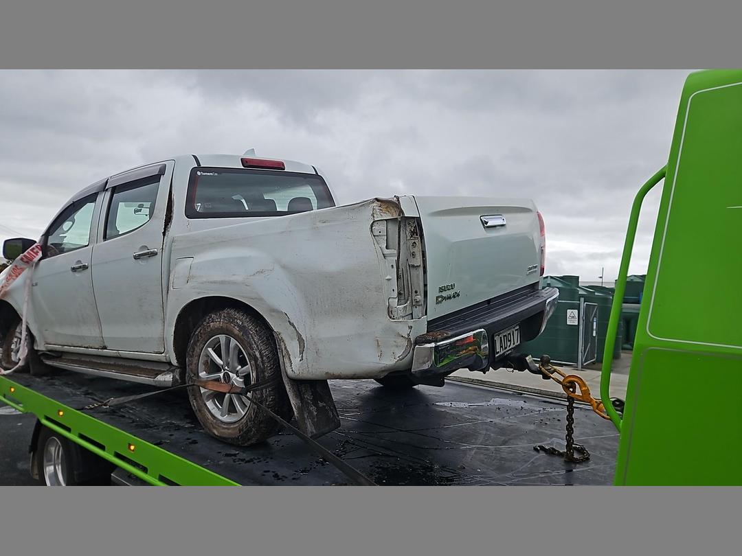 Photo '10' of Isuzu D-MAX LS DC Photo '10' of Isuzu D-MAX LS DC