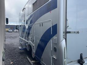 Photo '4' of Isuzu Forward Horse Truck