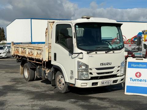 Image of 2017 Isuzu N Series NLR250S TIP Tipper