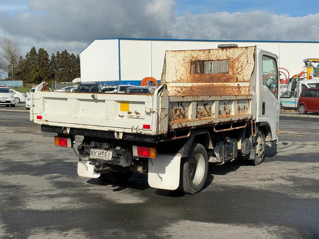 Photo '4' of Isuzu N Series NLR250S TIP Tipper