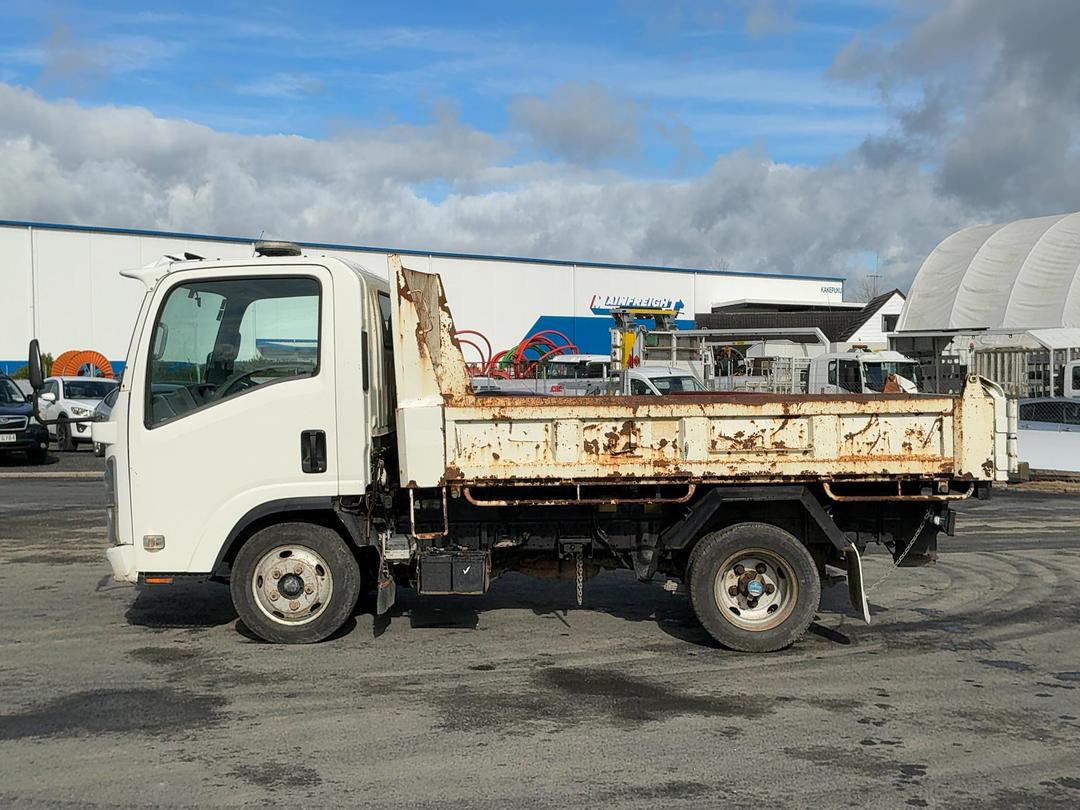 Photo '10' of Isuzu N Series NLR250S TIP Tipper