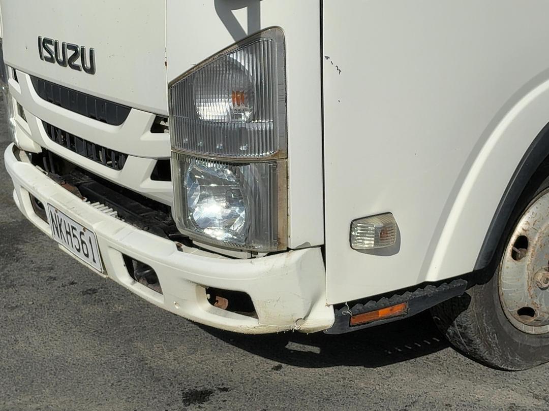 Photo '30' of Isuzu N Series NLR250S TIP Tipper