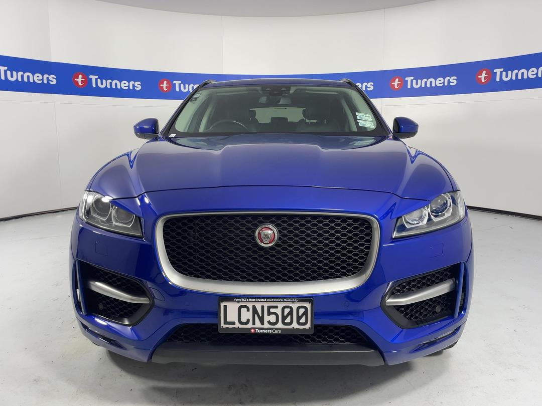 Photo '2' of Jaguar F-Pace