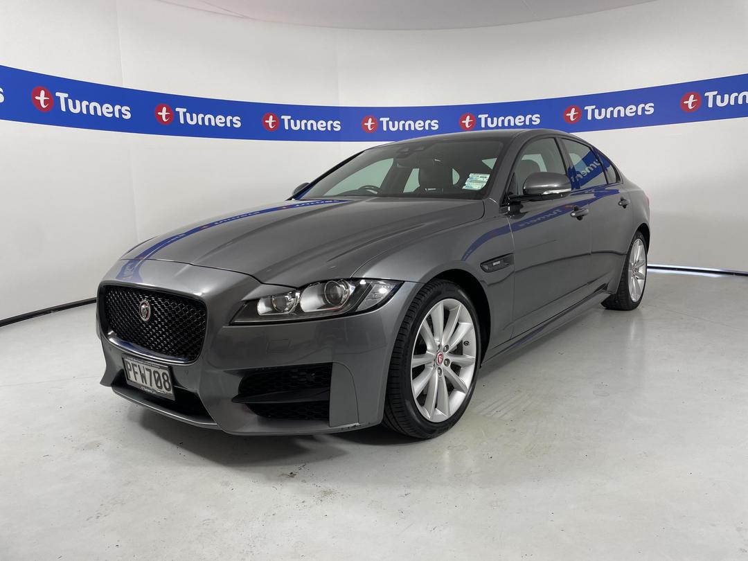 Photo '4' of Jaguar XF