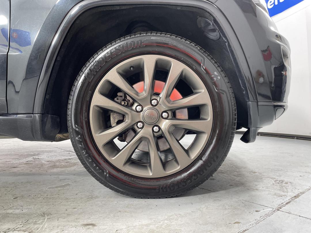 Photo '9' of Jeep Grand Cherokee