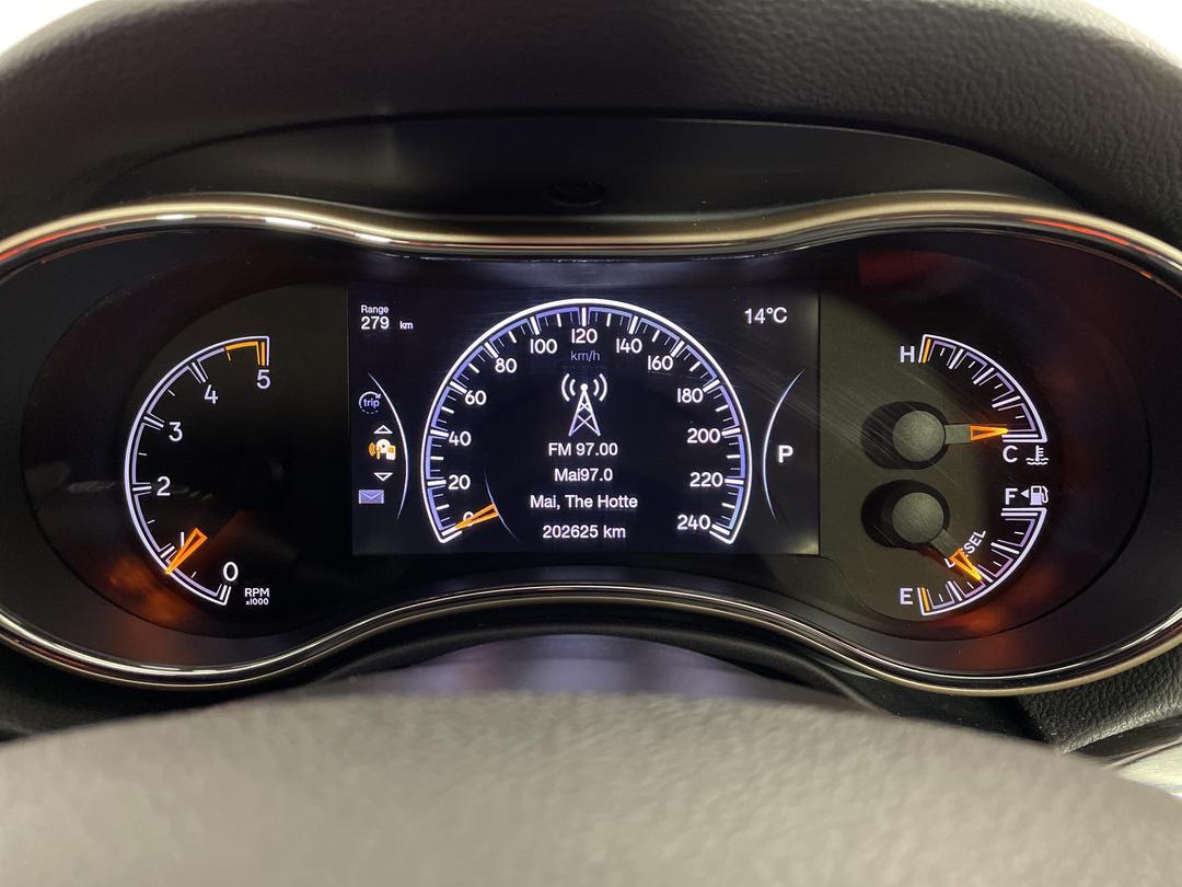 Photo '21' of Jeep Grand Cherokee