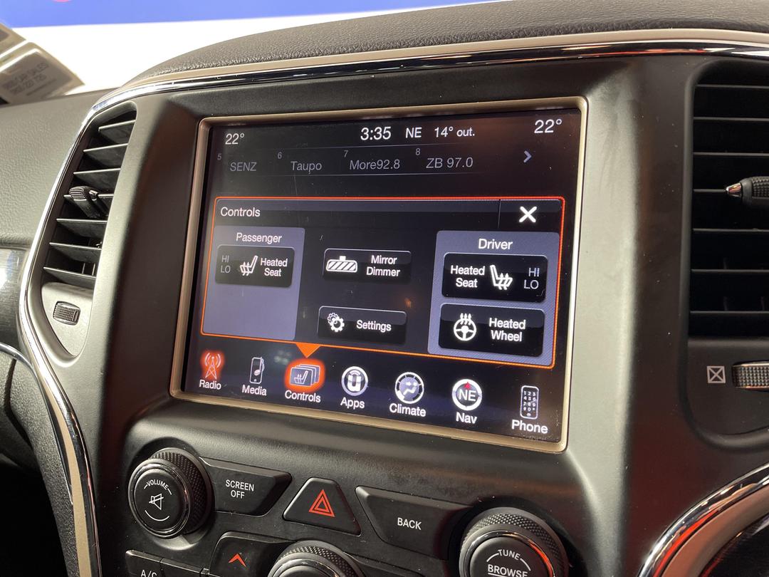 Photo '32' of Jeep Grand Cherokee