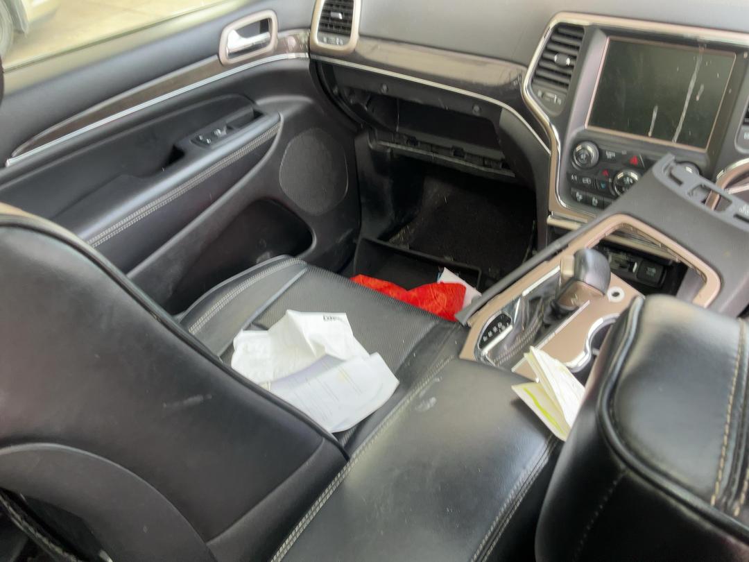 Photo '19' of Jeep Grand Cherokee Overland Photo '19' of Jeep Grand Cherokee Overland