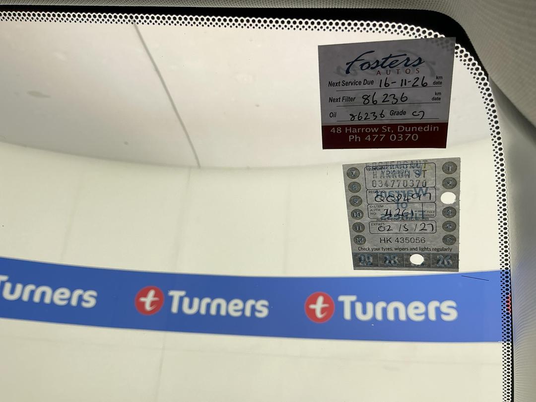 Photo '27' of Jeep Renegade