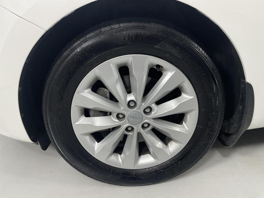 Photo '10' of KIA Carnival