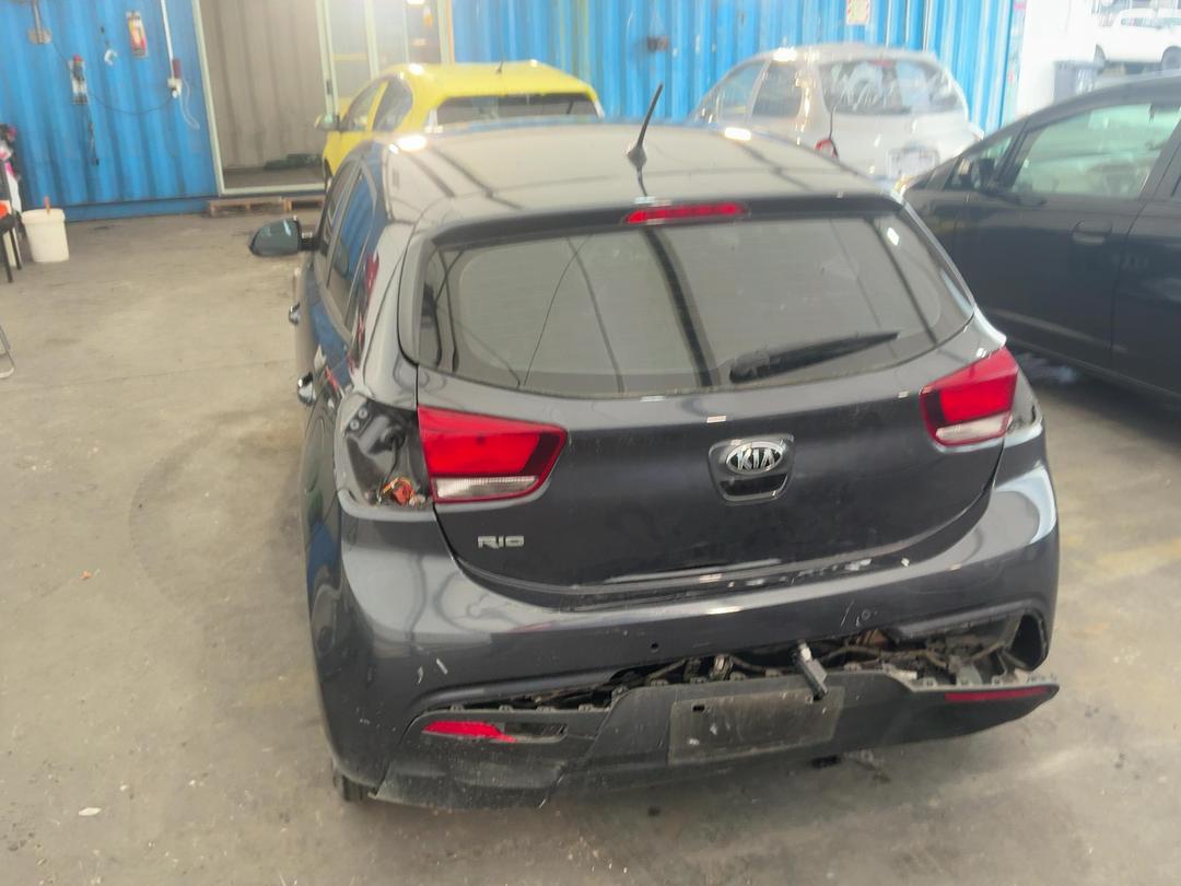 Photo '4' of KIA RIO LX Photo '4' of KIA RIO LX