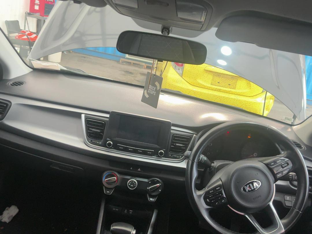 Photo '15' of KIA RIO LX Photo '15' of KIA RIO LX