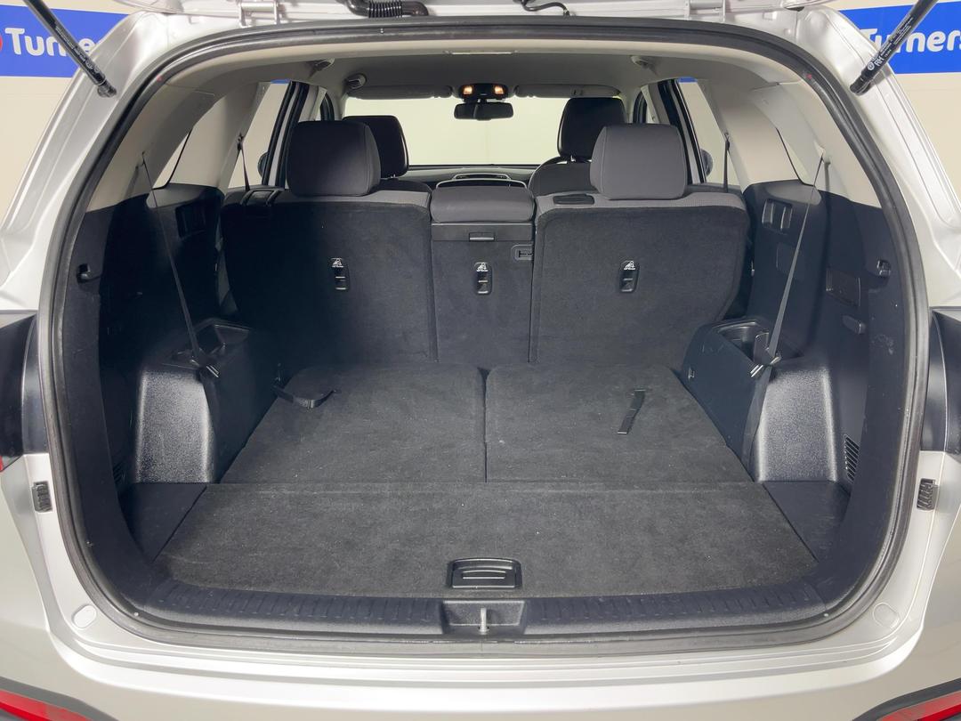 Photo '14' of KIA Sorento