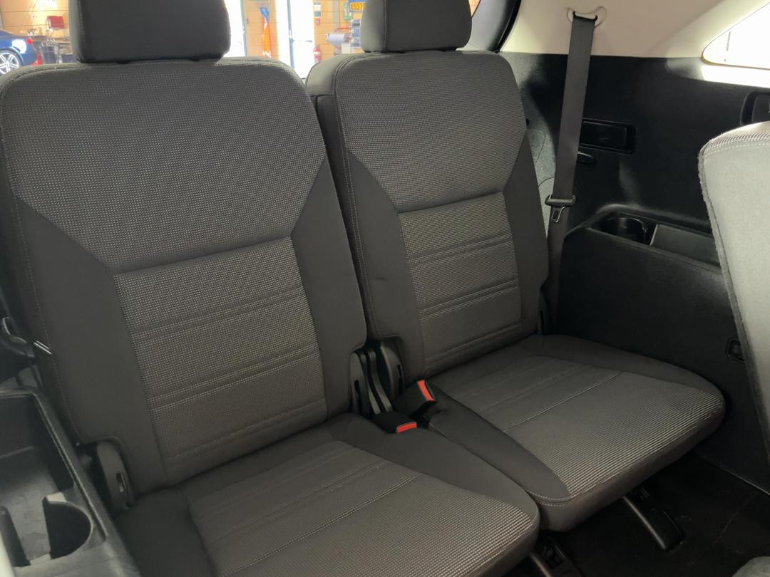 Photo '29' of KIA Sorento