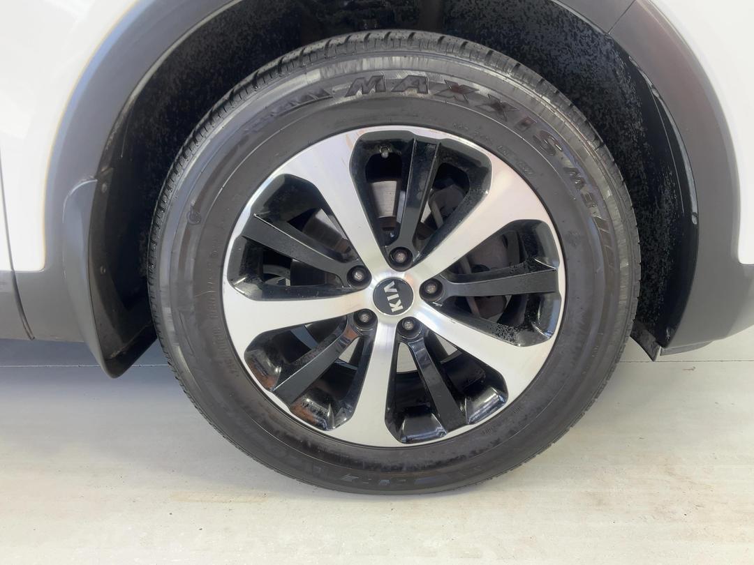 Photo '9' of KIA Sorento
