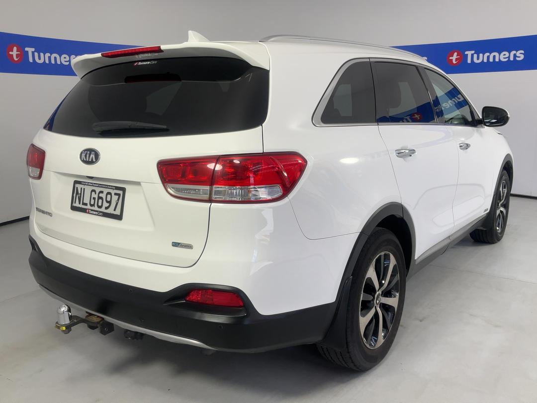 Photo '7' of KIA Sorento