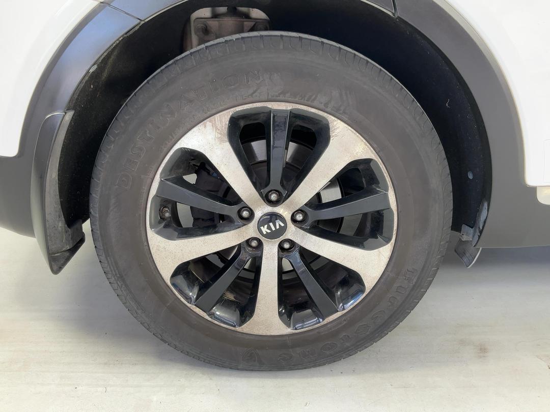 Photo '12' of KIA Sorento