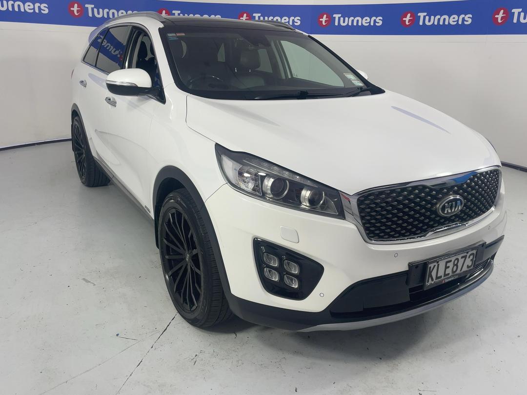 Photo '1' of KIA Sorento