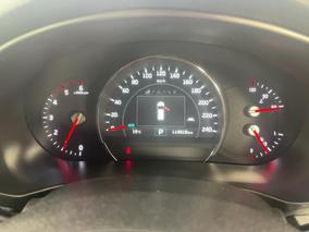 Photo '21' of KIA Sorento