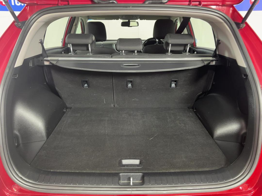 Photo '14' of KIA Sportage