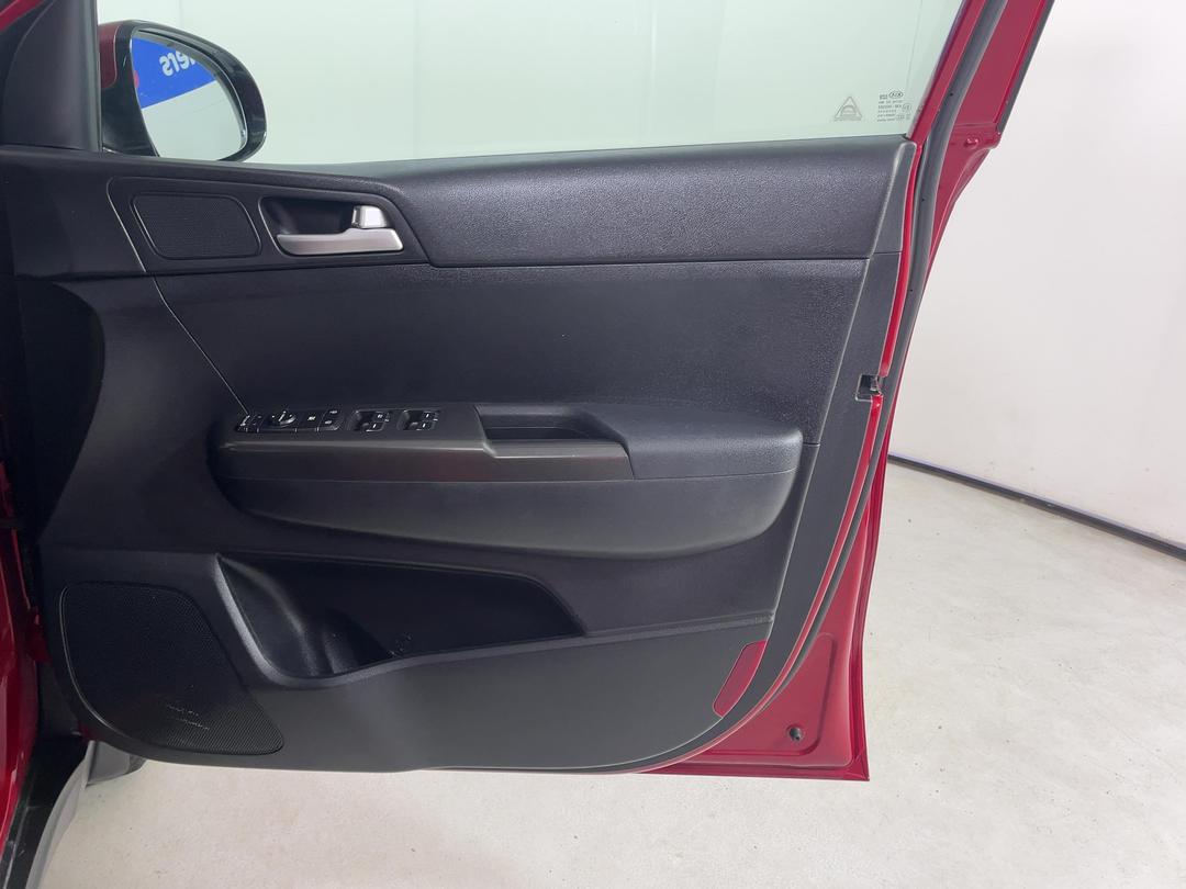 Photo '15' of KIA Sportage