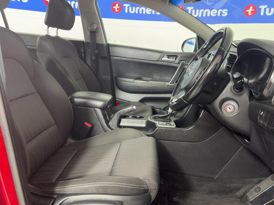 Photo '16' of KIA Sportage