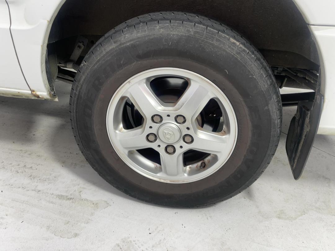 Photo '11' of LDV V80