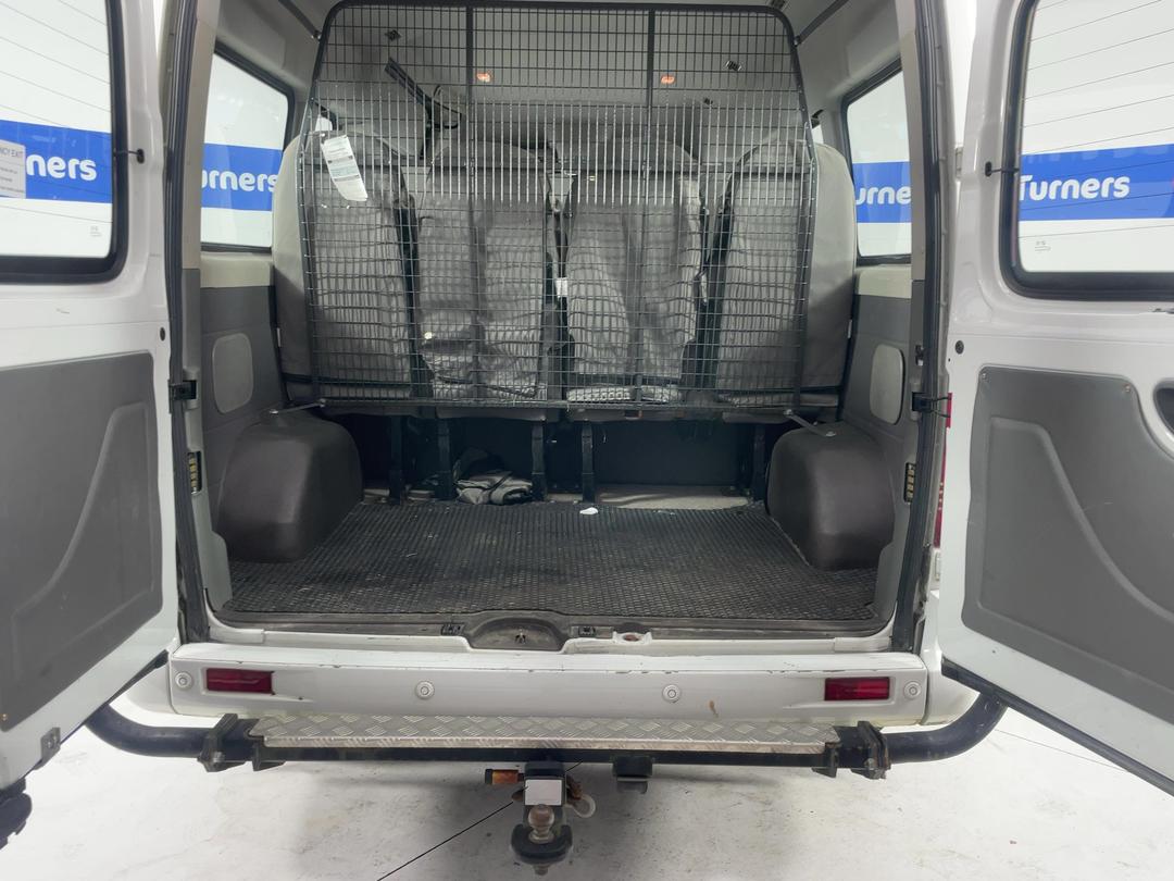 Photo '14' of LDV V80