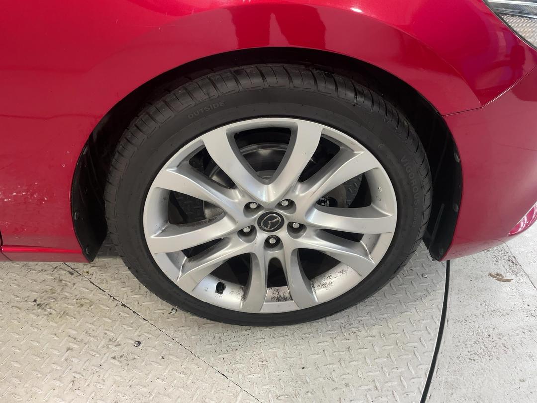 Photo '9' of Mazda Atenza