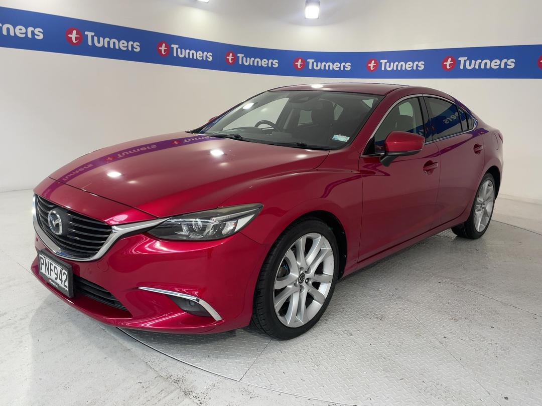 Photo '4' of Mazda Atenza