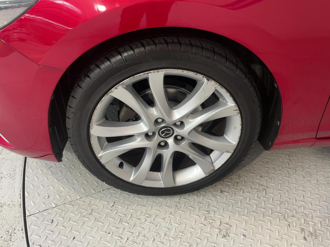 Photo '10' of Mazda Atenza