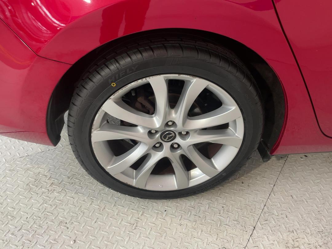 Photo '12' of Mazda Atenza