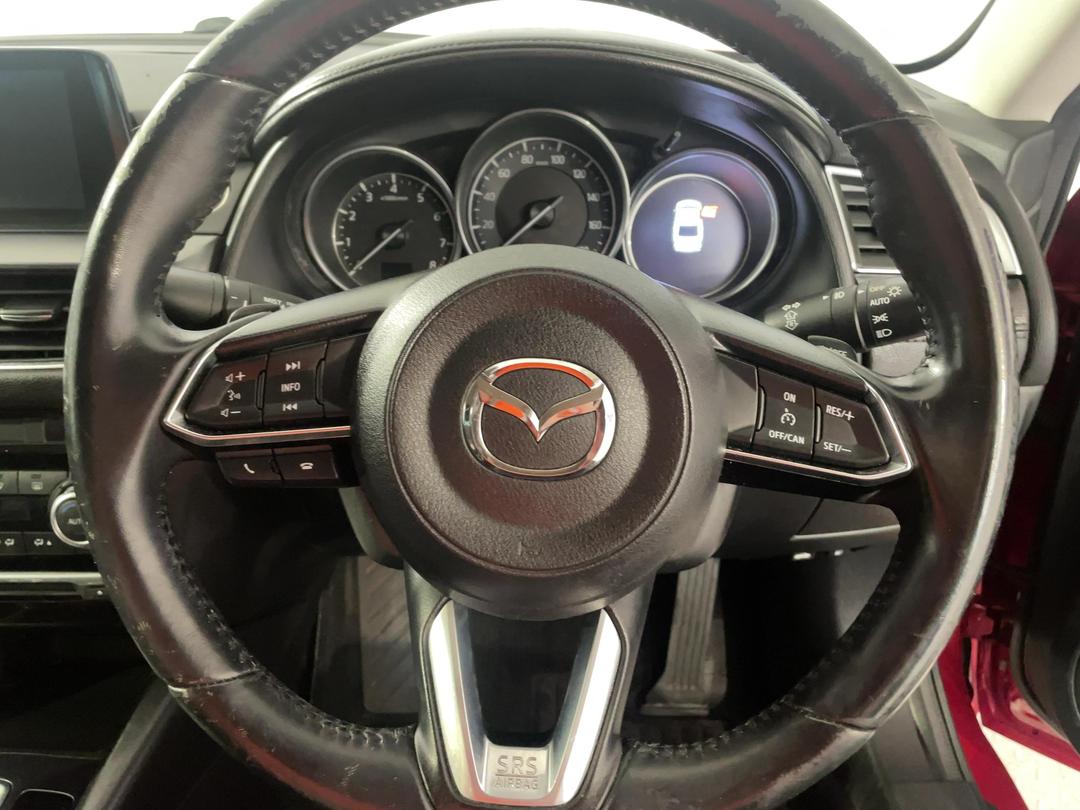 Photo '28' of Mazda Atenza