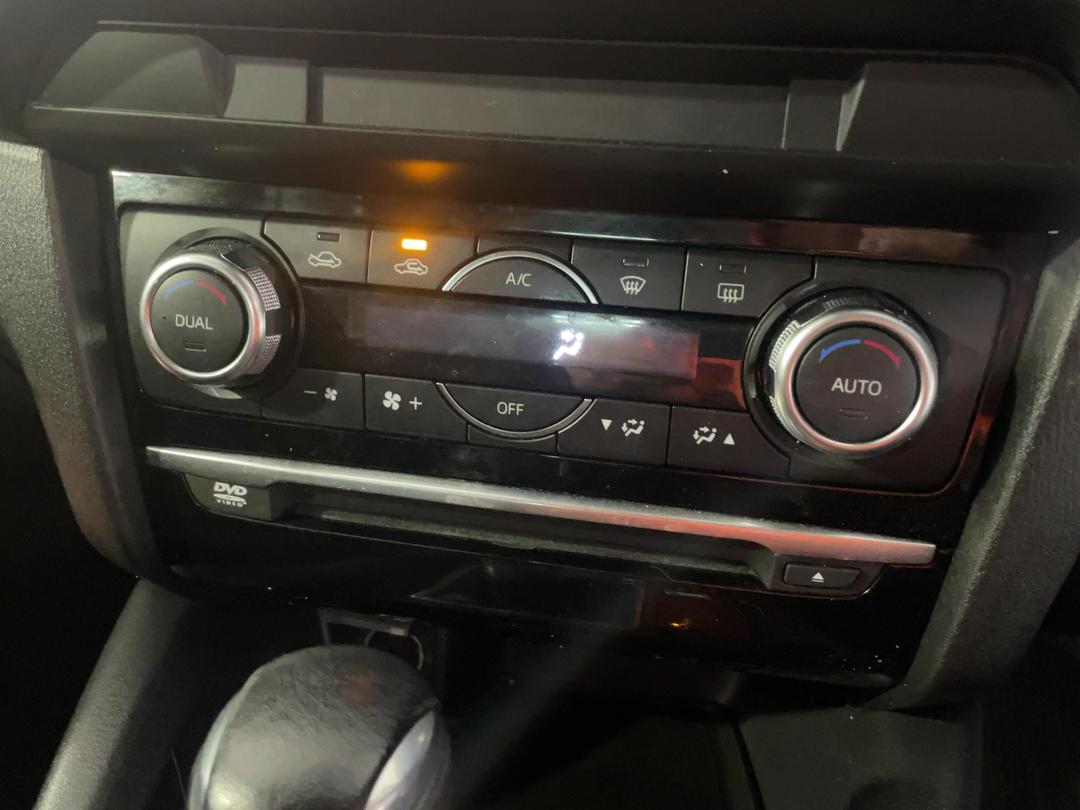 Photo '31' of Mazda Atenza