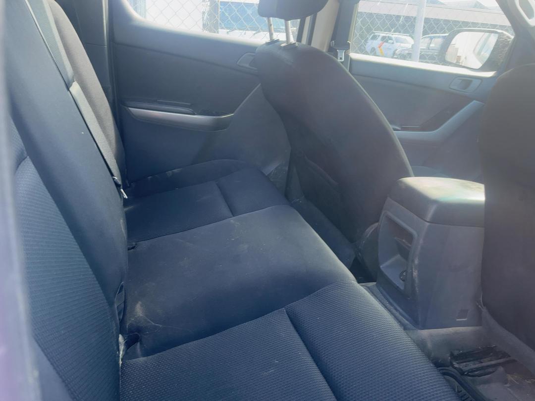 Photo '15' of Mazda Bt-50 GLX D/C W/S 3.2D/4WD Van