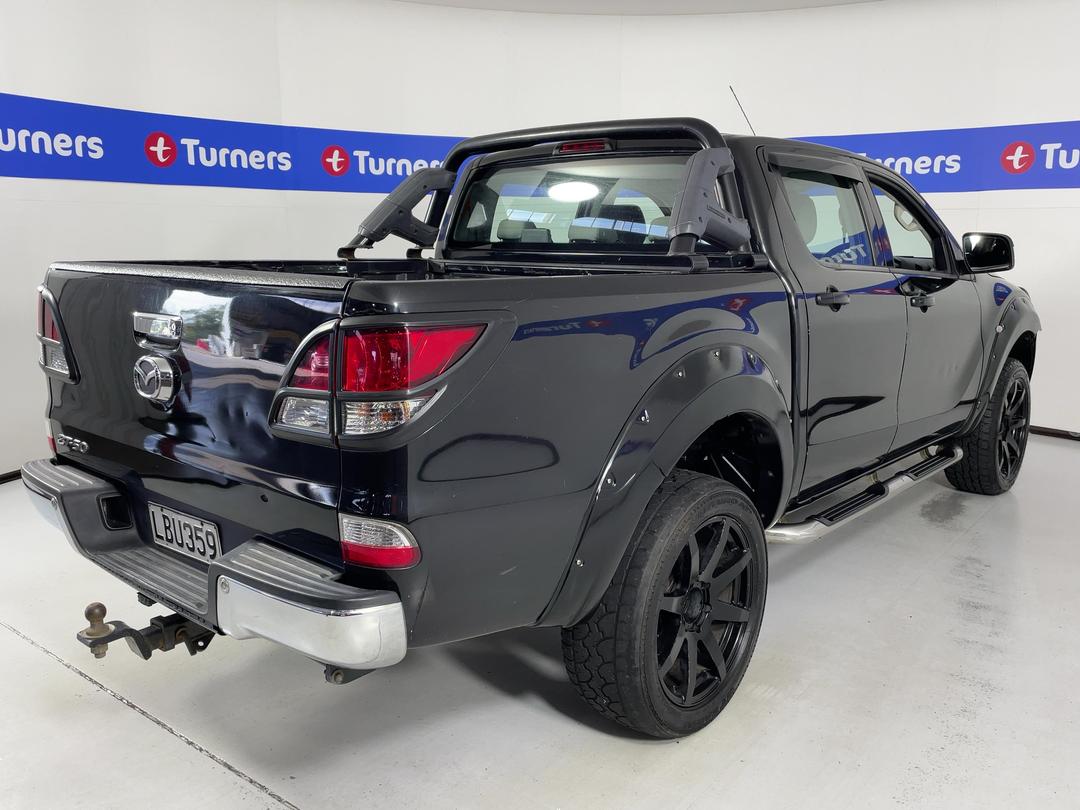 Photo '7' of Mazda Bt-50